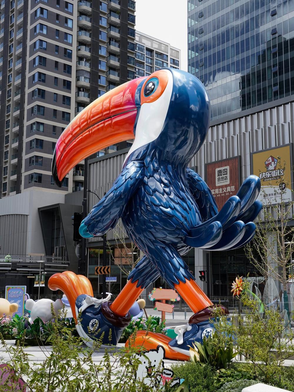 Ken Kelleher monumental sculpture commission